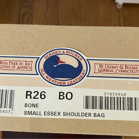 Dooney and Bourke Small Essex Shoulder Bag - Picture 2 of 4